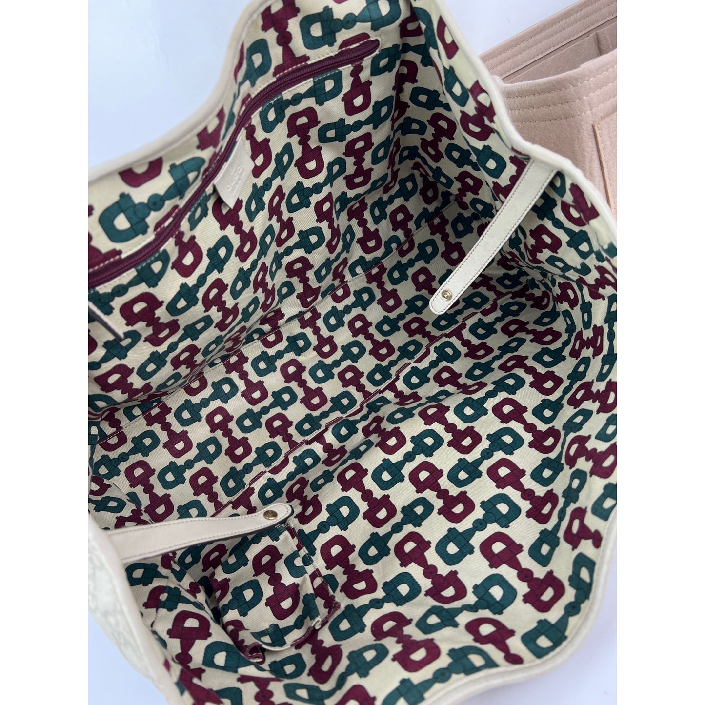 
                  
                    Gucci Guccissima Large Princy White Leather Tote Bag
                  
                