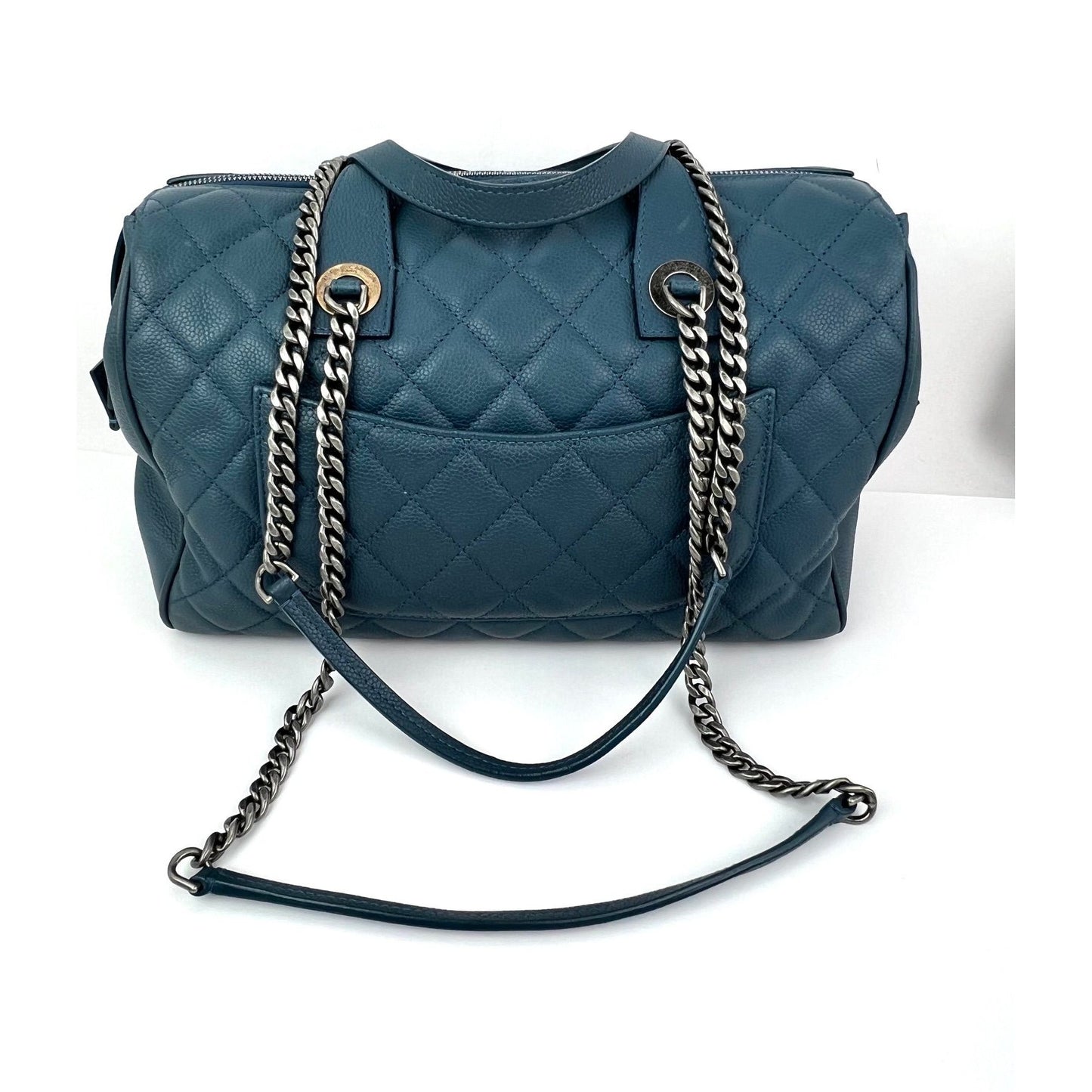 
                  
                    Chanel Quilted Caviar Large Blue Bowling Bag Ruthenium
                  
                