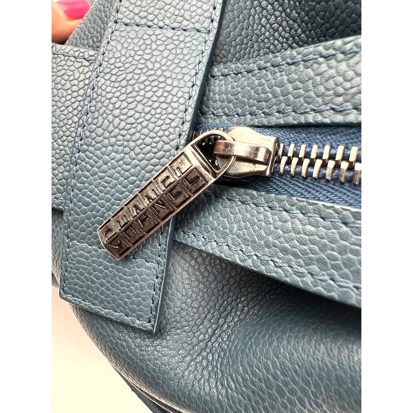 
                  
                    Chanel Quilted Caviar Large Blue Bowling Bag Ruthenium
                  
                