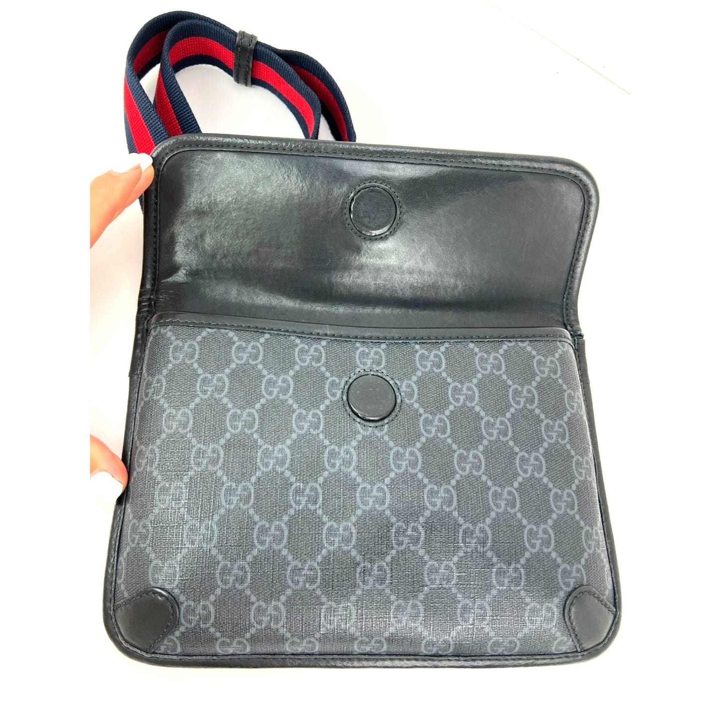 
                  
                    Gucci GG Supreme Web Slim Black Grey Belt Bag
                  
                
