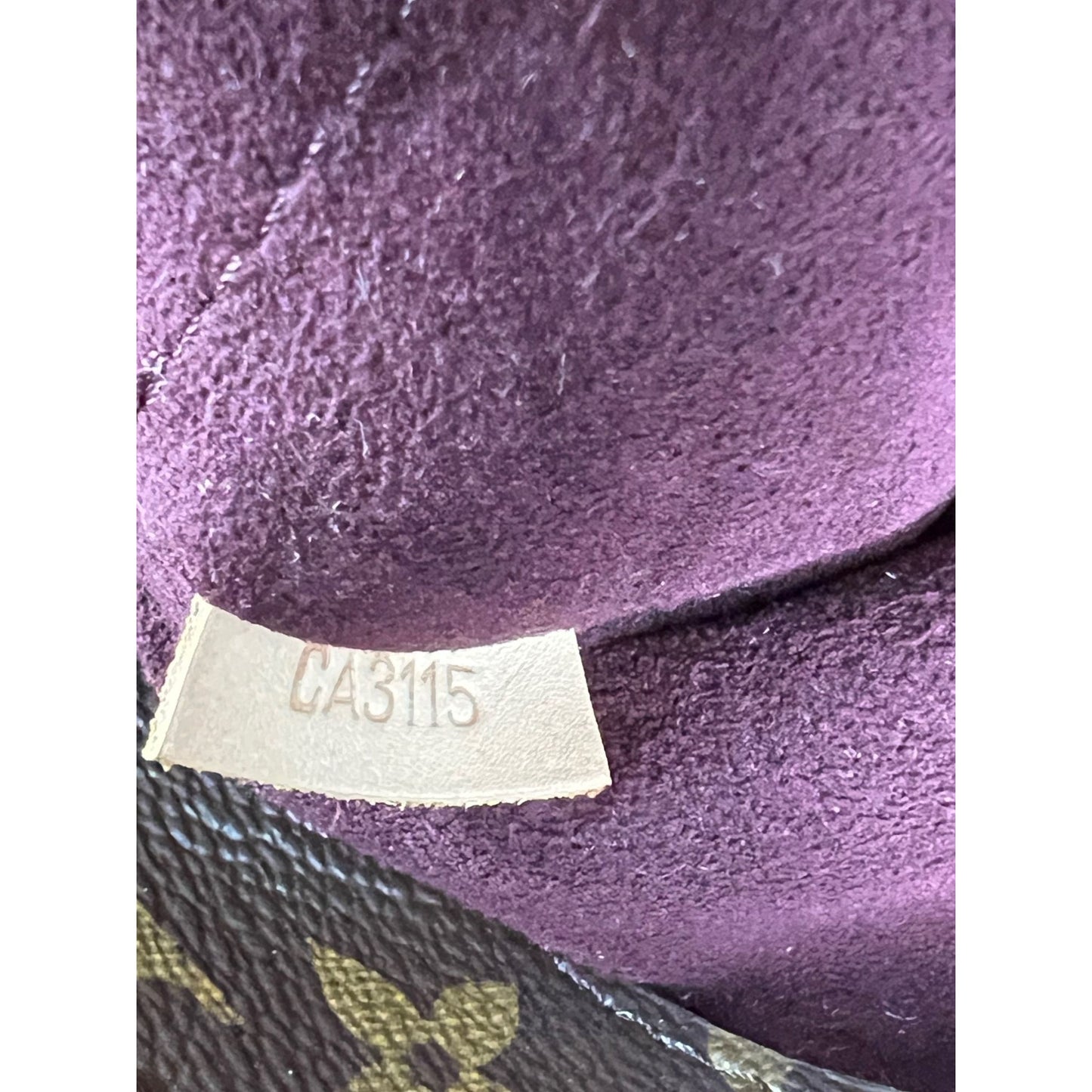 
                  
                    Louis Vuitton Montaigne MM Monogram Shoulder Bag
                  
                