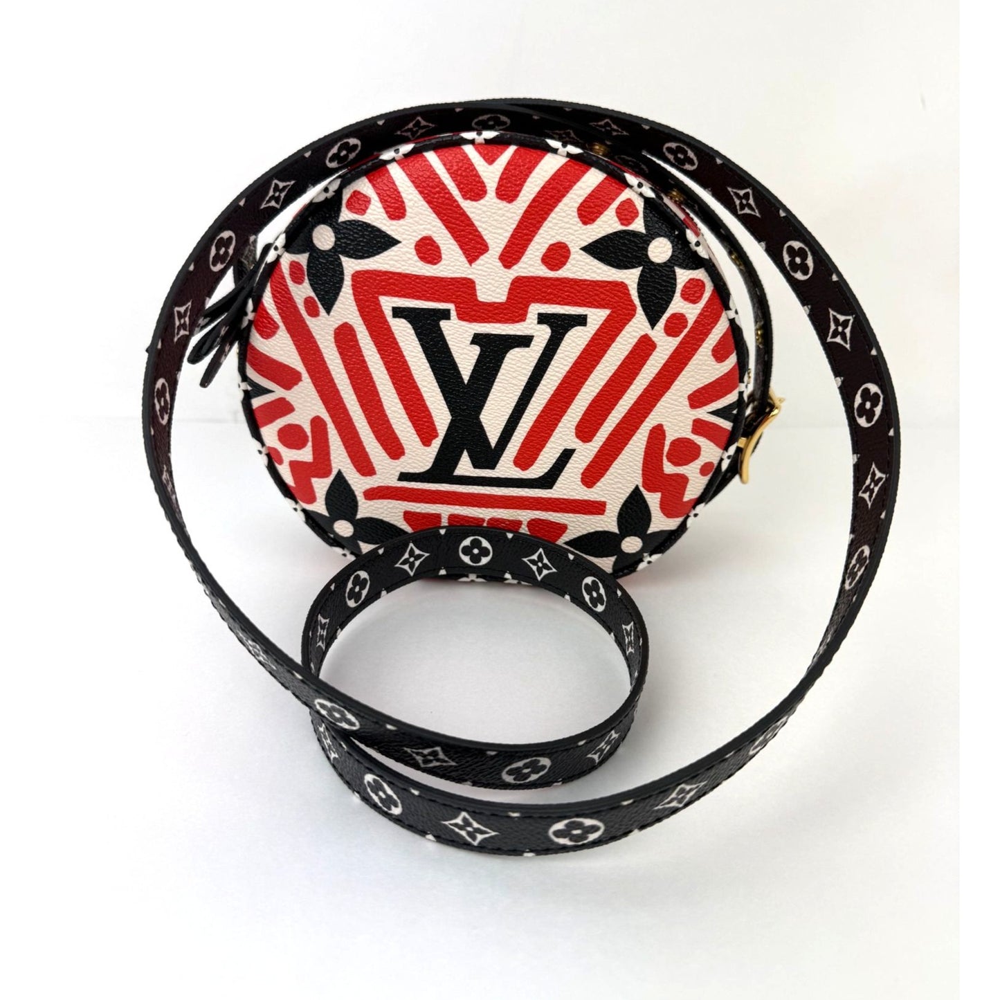 
                  
                    Louis Vuitton Monogram Giant Crafty Boite Chapeau Souple PM Crossbody Bag Rouge Black Creme
                  
                
