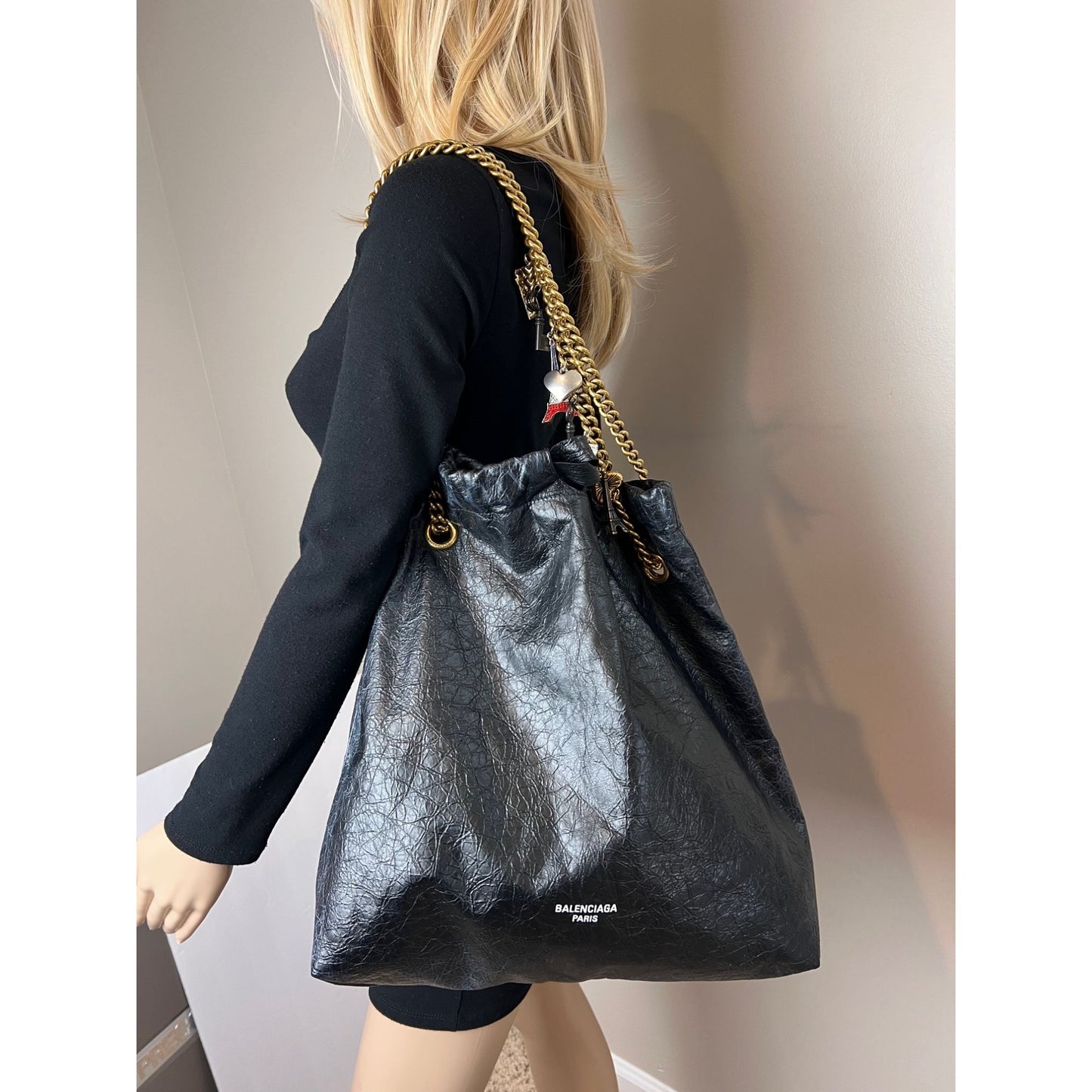 
                  
                    Balenciaga Leather Crush Medium Black Paris Charms Tote Bag
                  
                
