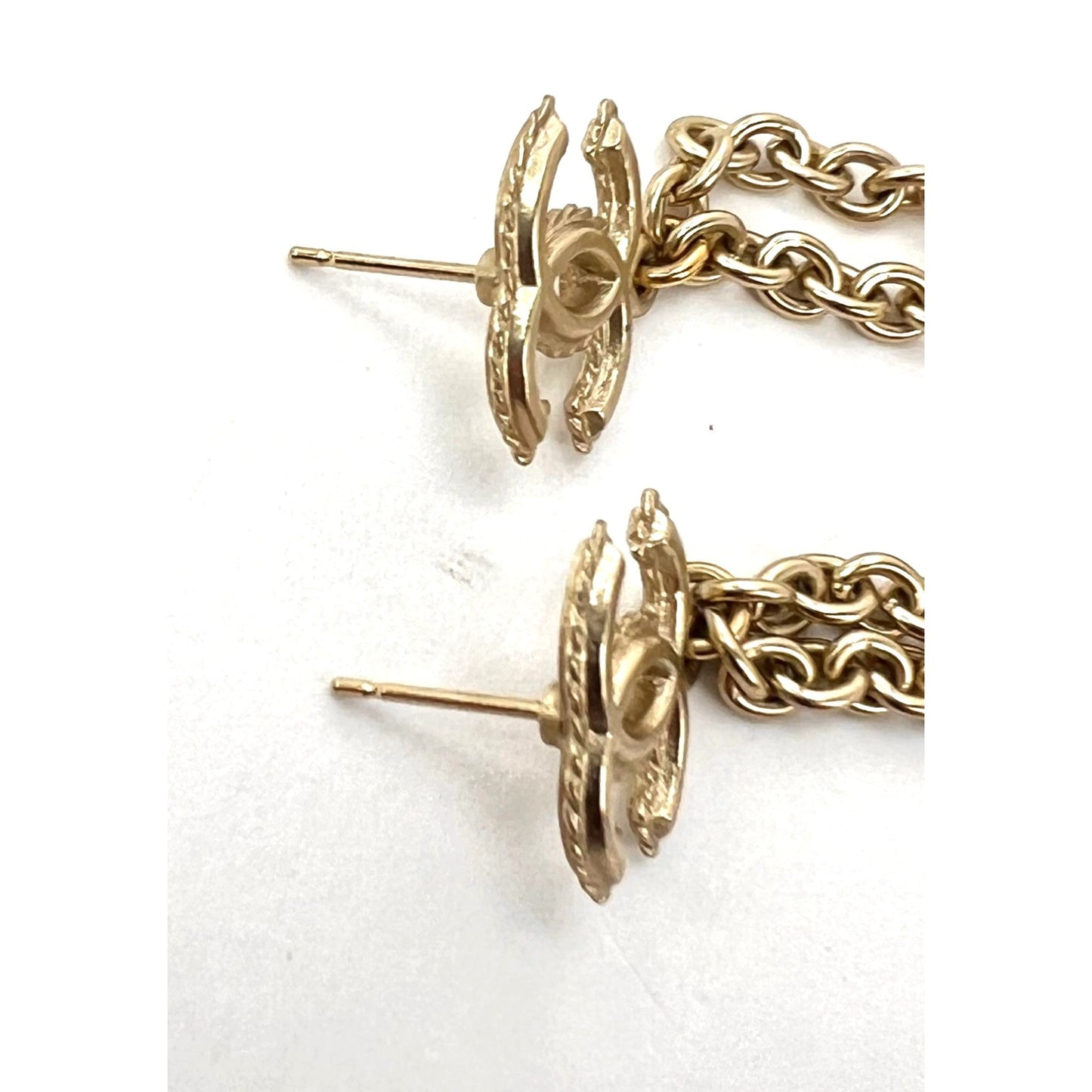 
                  
                    Chanel Gold Chain Logo Dangle CC Earrings
                  
                