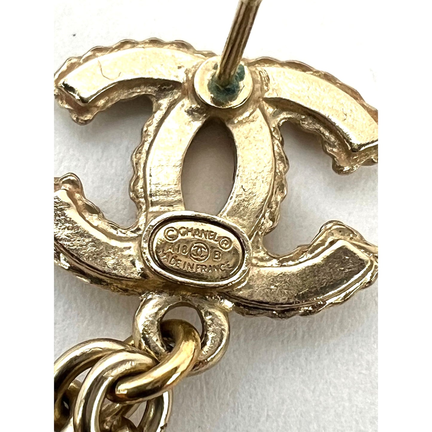 
                  
                    Chanel Gold Chain Logo Dangle CC Earrings
                  
                