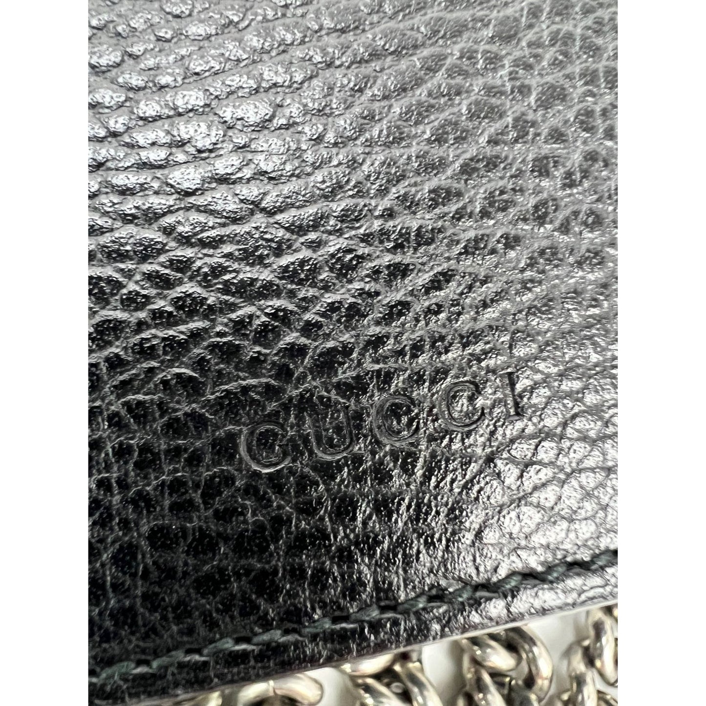 
                  
                    Gucci Dionysus Cyrstals Black Leather Small Shoulder Bag
                  
                