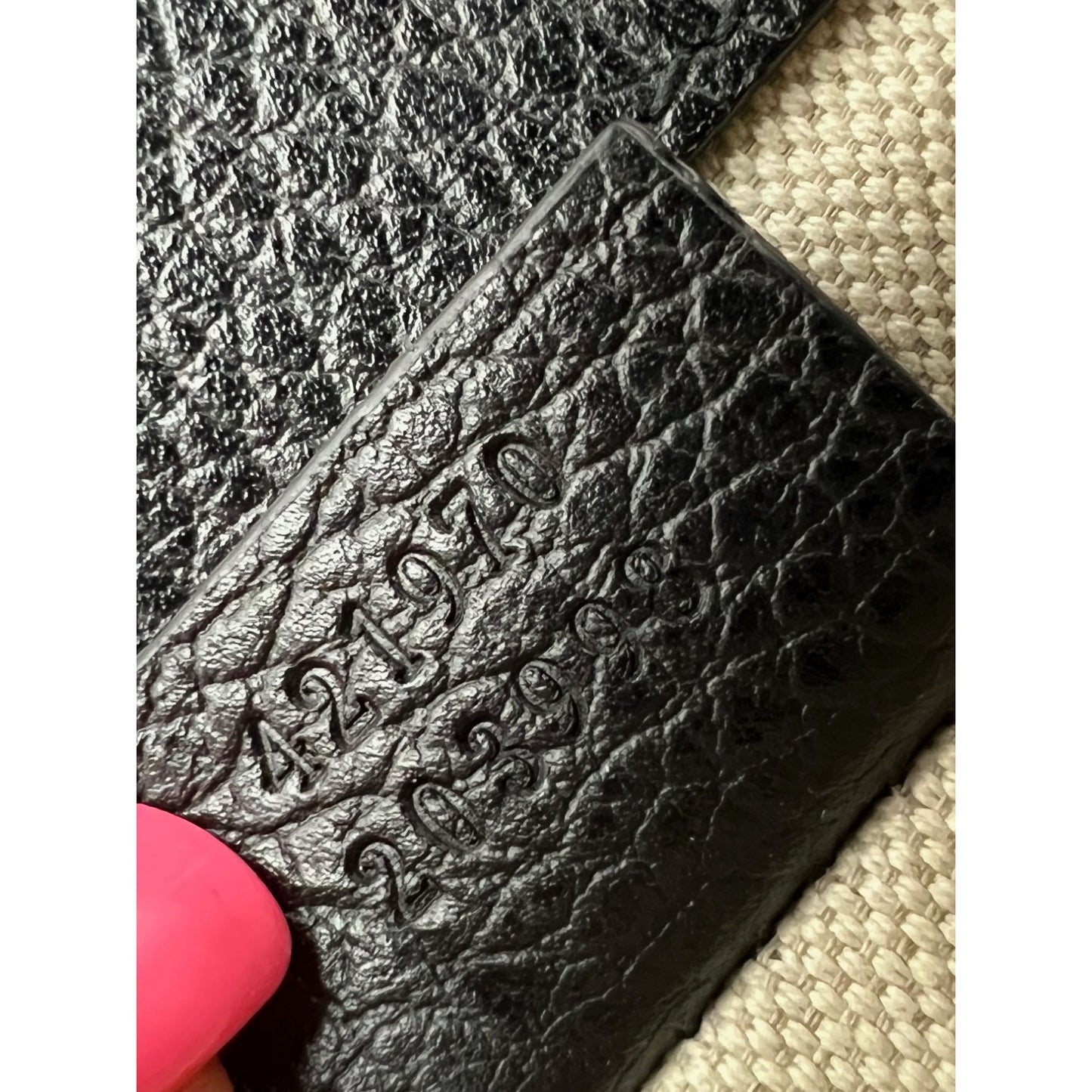 
                  
                    Gucci Dionysus Cyrstals Black Leather Small Shoulder Bag
                  
                