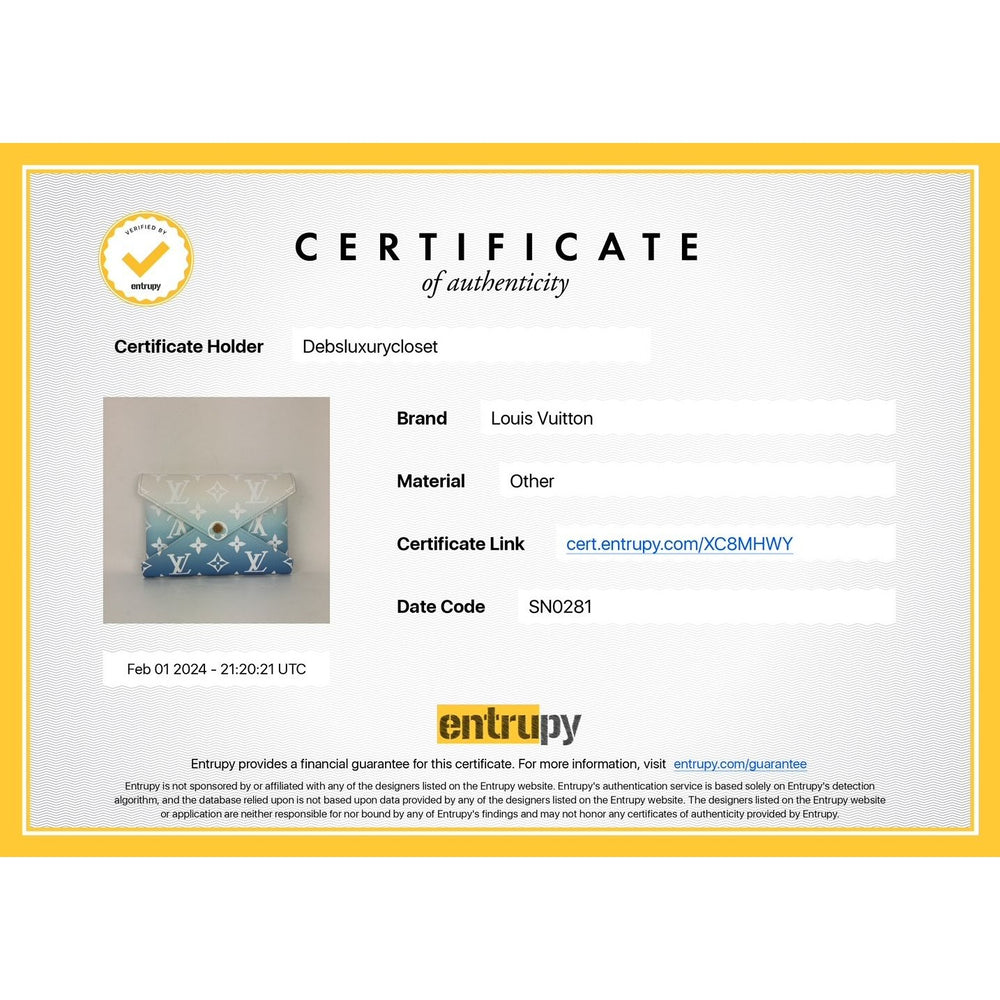 
                  
                    LOUIS VUITTON Kirigami Pool Blue Pochette Medium Clutch
                  
                