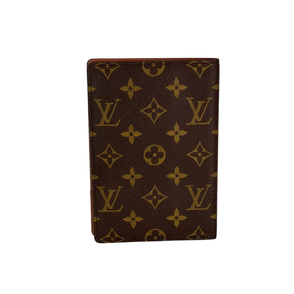 
                  
                    Louis Vuitton Monogram Passport Holder Cover
                  
                