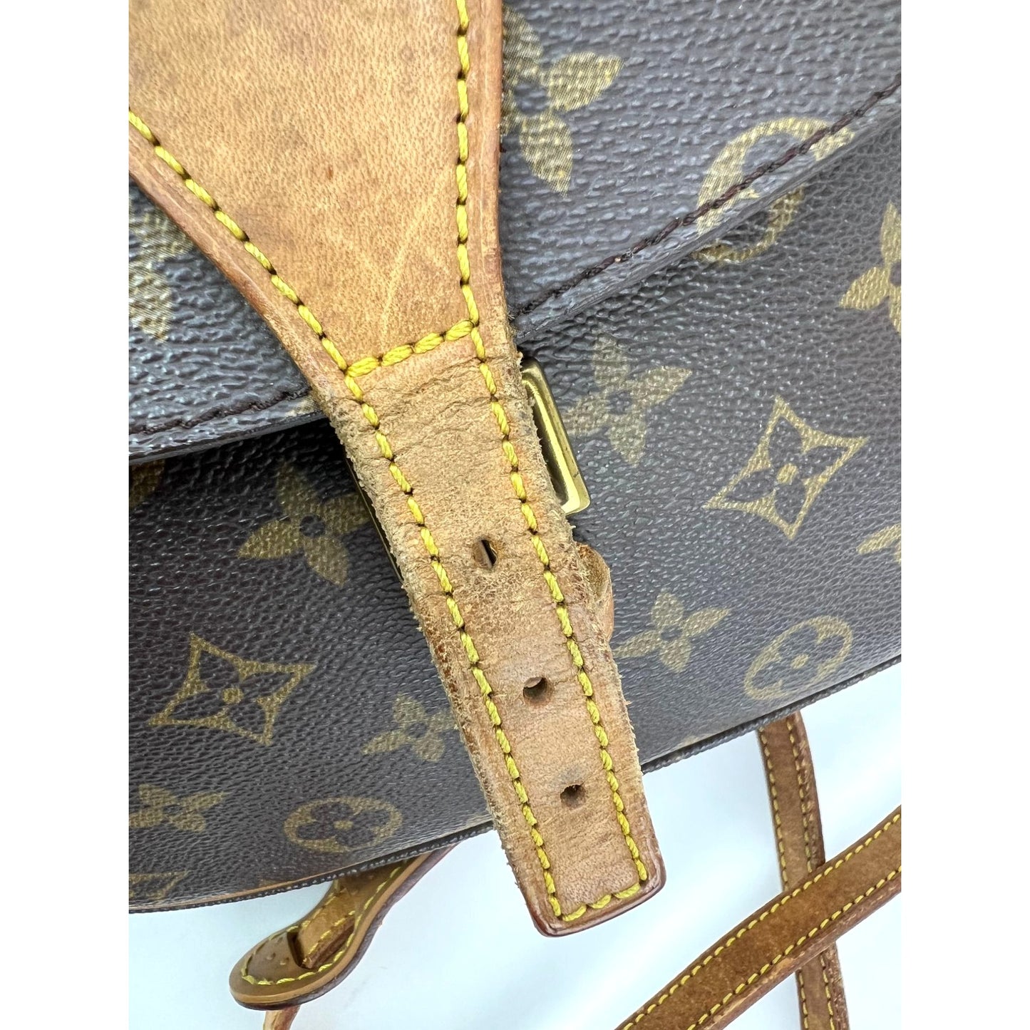 
                  
                    Louis Vuitton Jeune Fille MM Monogram Crossbody Bag Vintage
                  
                