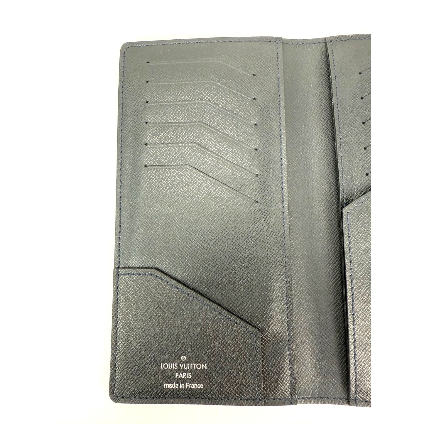 
                  
                    LOUIS VUITTON Taiga Brazza Long Bifold Dark Blue Leather Wallet
                  
                
