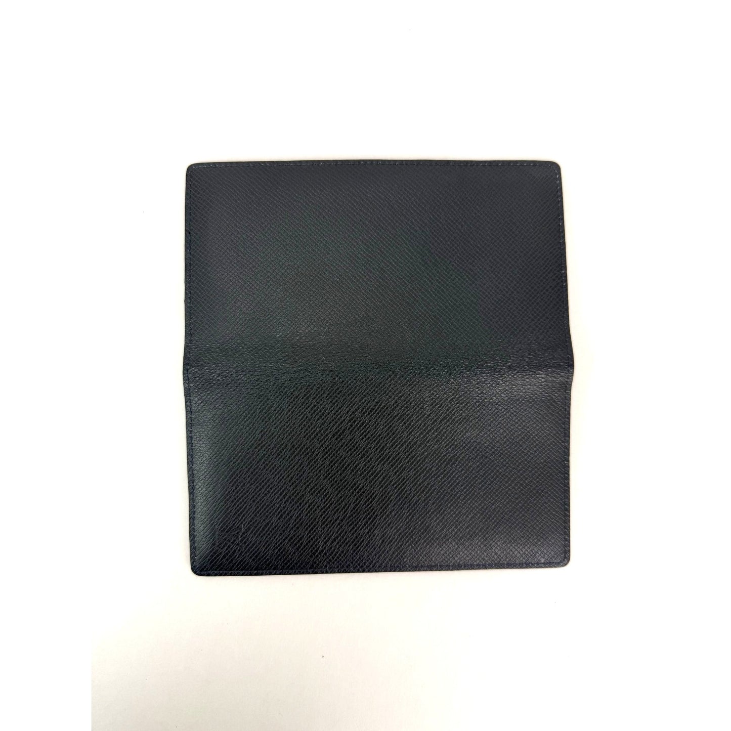 
                  
                    LOUIS VUITTON Taiga Brazza Long Bifold Dark Blue Leather Wallet
                  
                