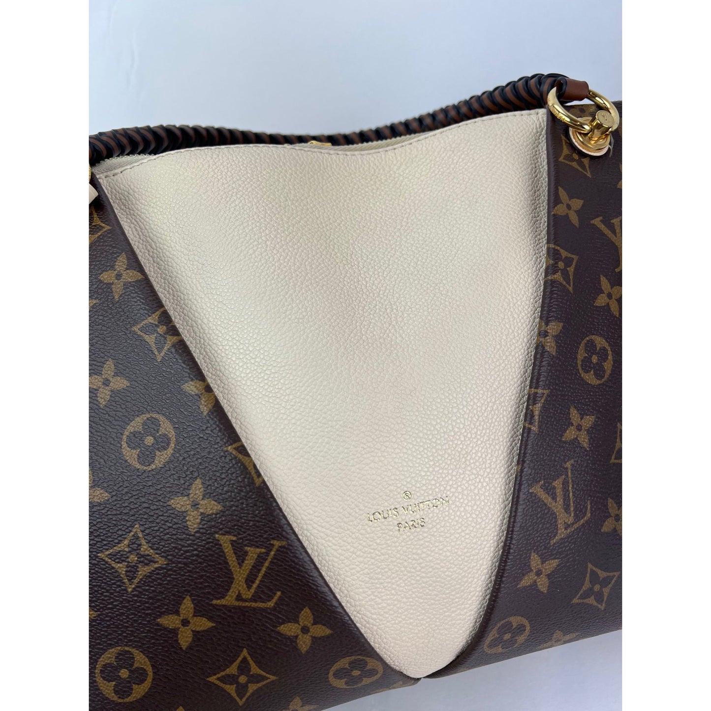 
                  
                    Louis Vuitton Braided V Tote MM Cream Leather Canvas Shoulder Hand Bag
                  
                