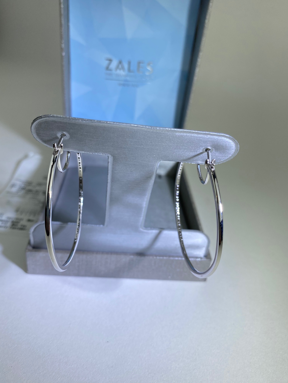 Zales 1 2 CT. T.W. Baguette and Round Diamond Alternating Hoop