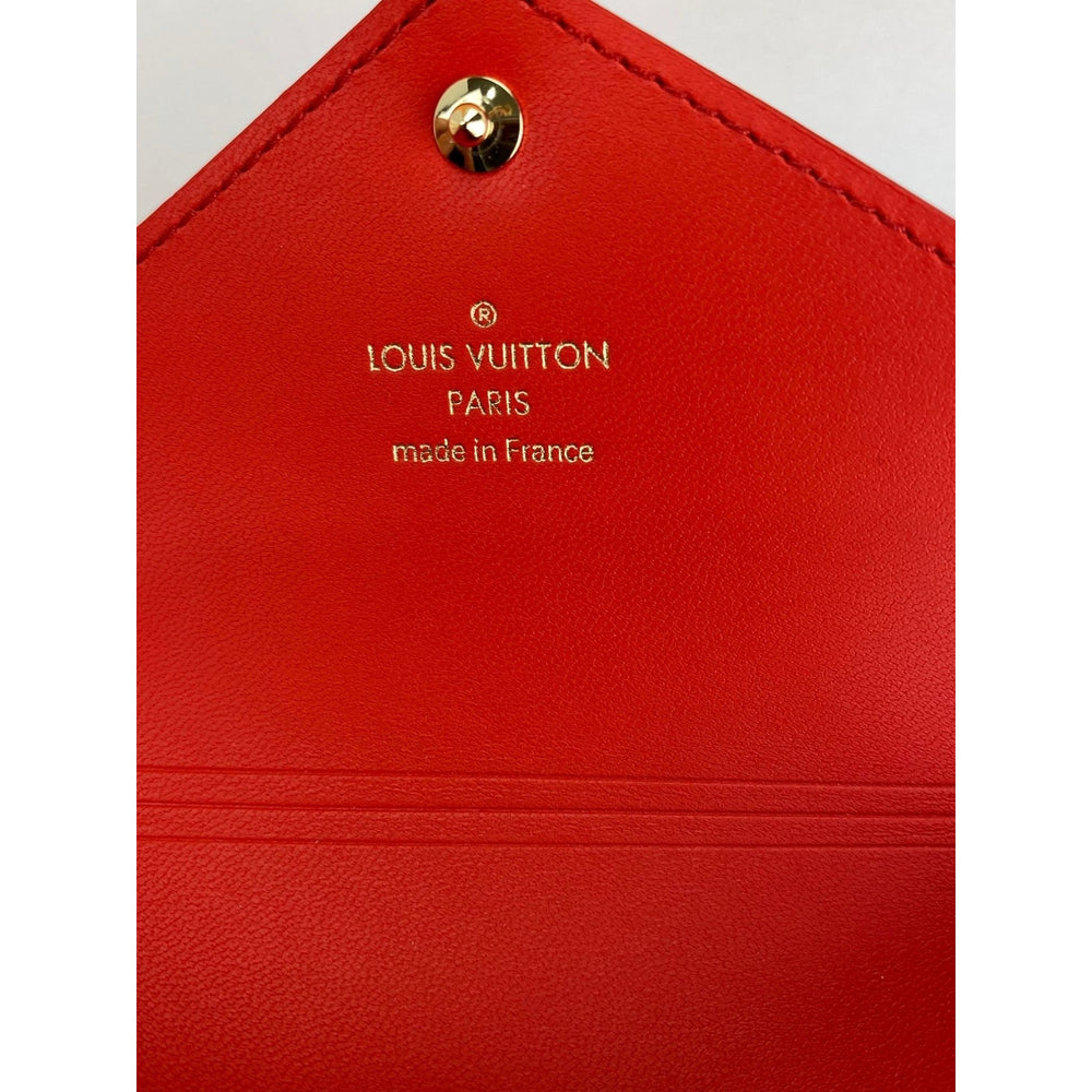 How to turn the louis vuitton Kirigami pochette into a cross body