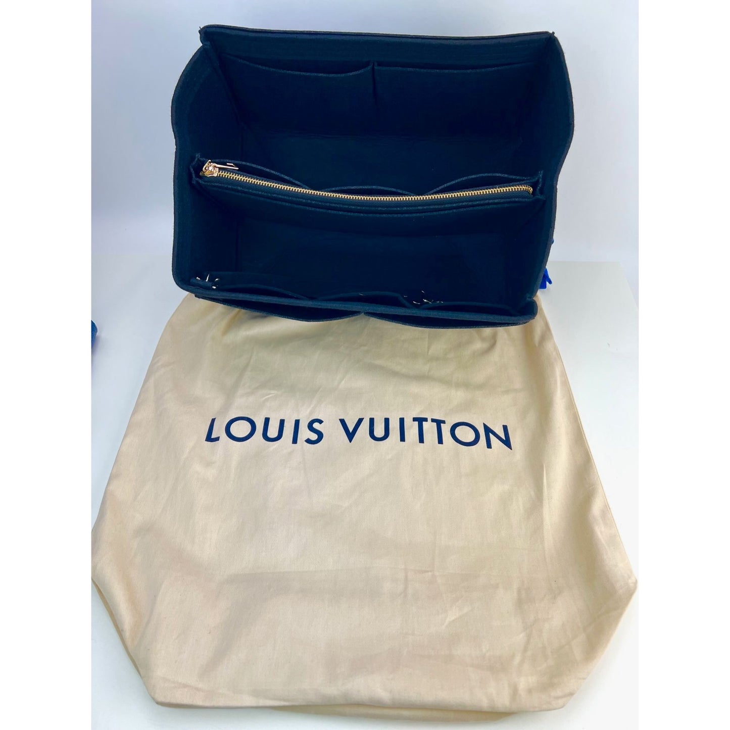 Louis Vuitton Blue LV Escale Onthego GM, myGemma