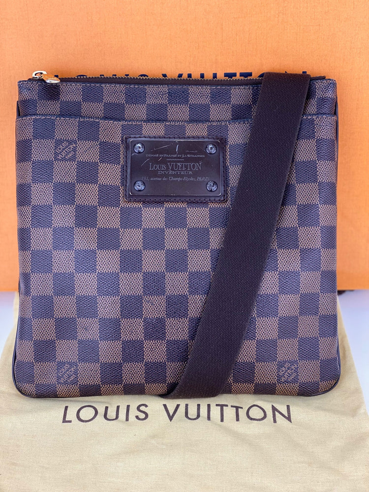 Men's Louis Vuitton Damier Ebene Monogram Messenger MM Bag.