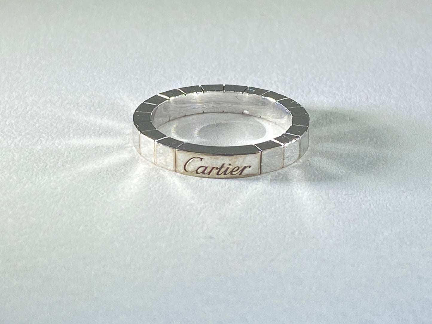 Cartier 18kt White Gold Flexible Maillon Panthère Diamond Ring - Silver