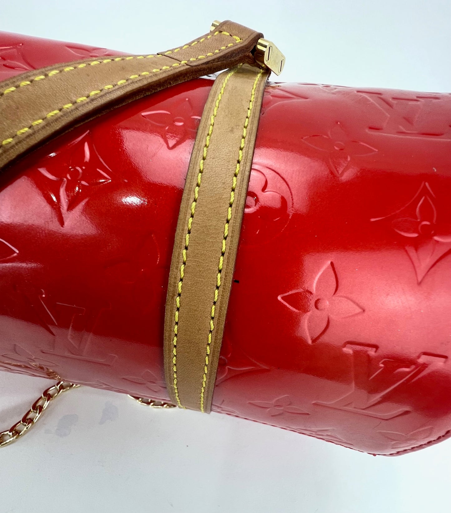 LOUIS VUITTON Handbag Papillon 30 Red Vernis Leather Vintage Shoulder –  Debsluxurycloset