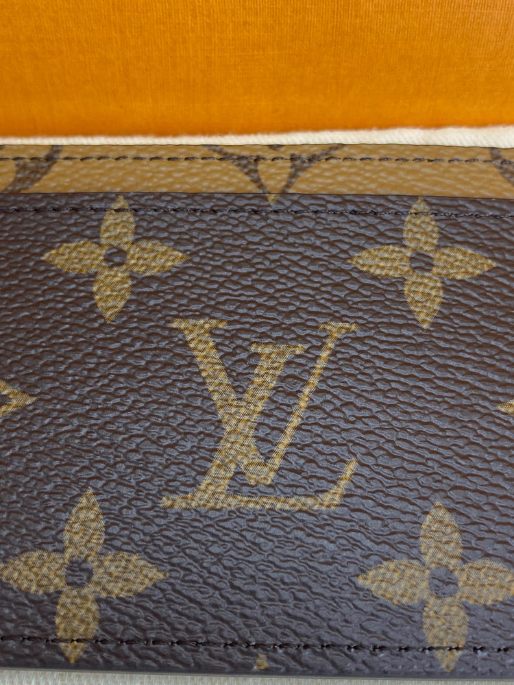 LOUIS VUITTON LV Card Holder in Monogram Reverse - 💯 AUTHENTIC - M69161