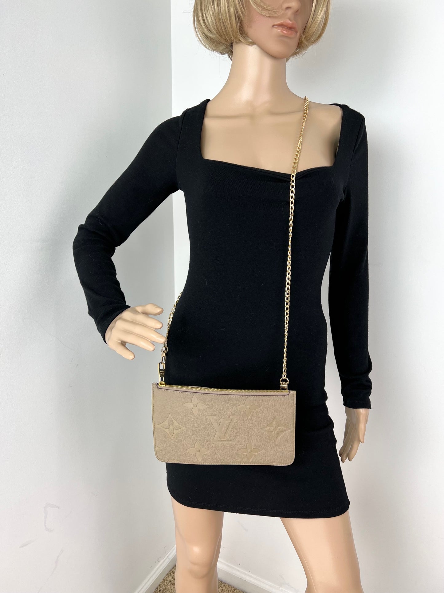 Louis Vuitton Black/Beige Monogram Leather Double Zip Pochette Bag