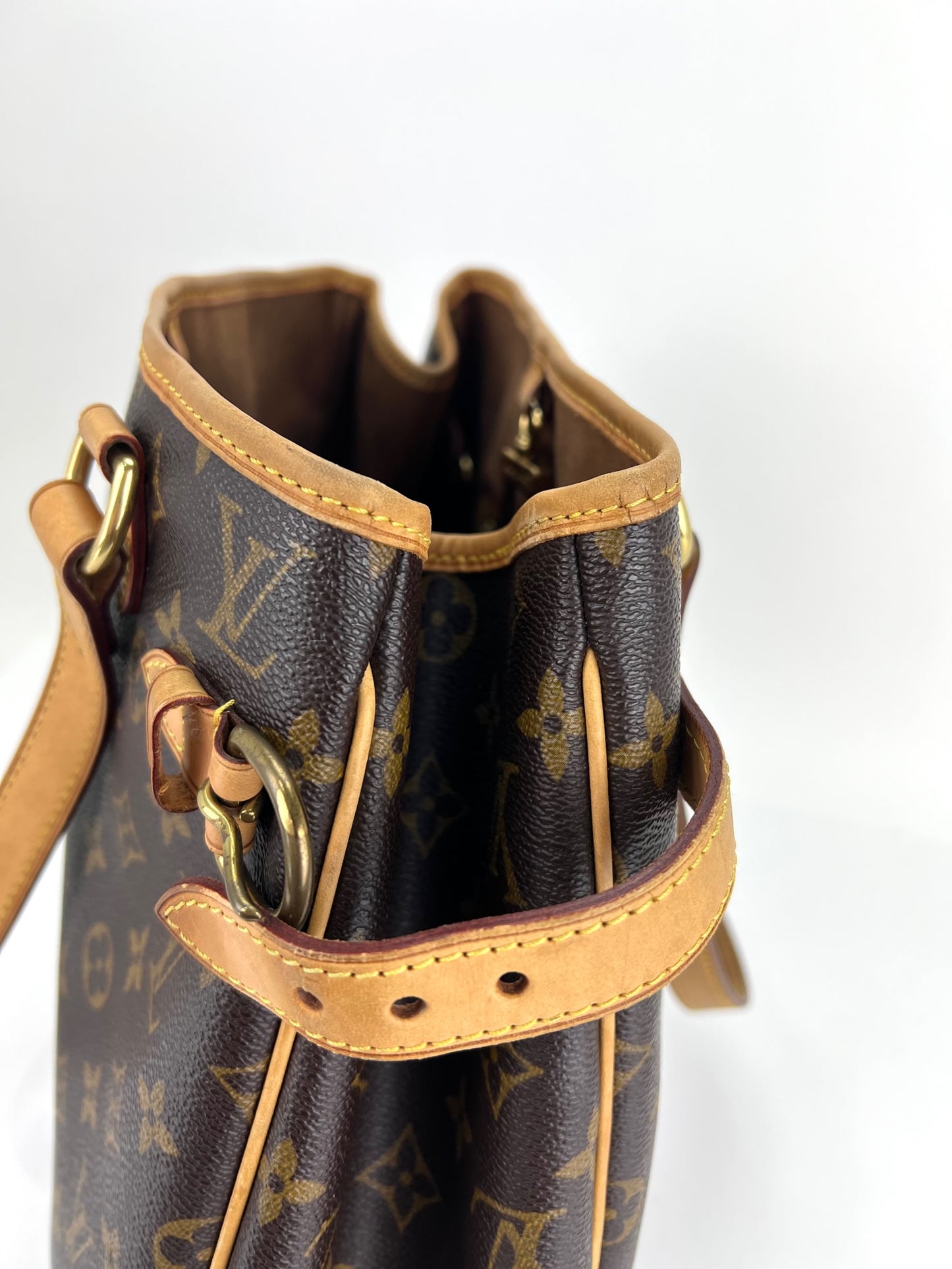 Louis Vuitton Louis Vuitton Batignolles Bags & Handbags for Women