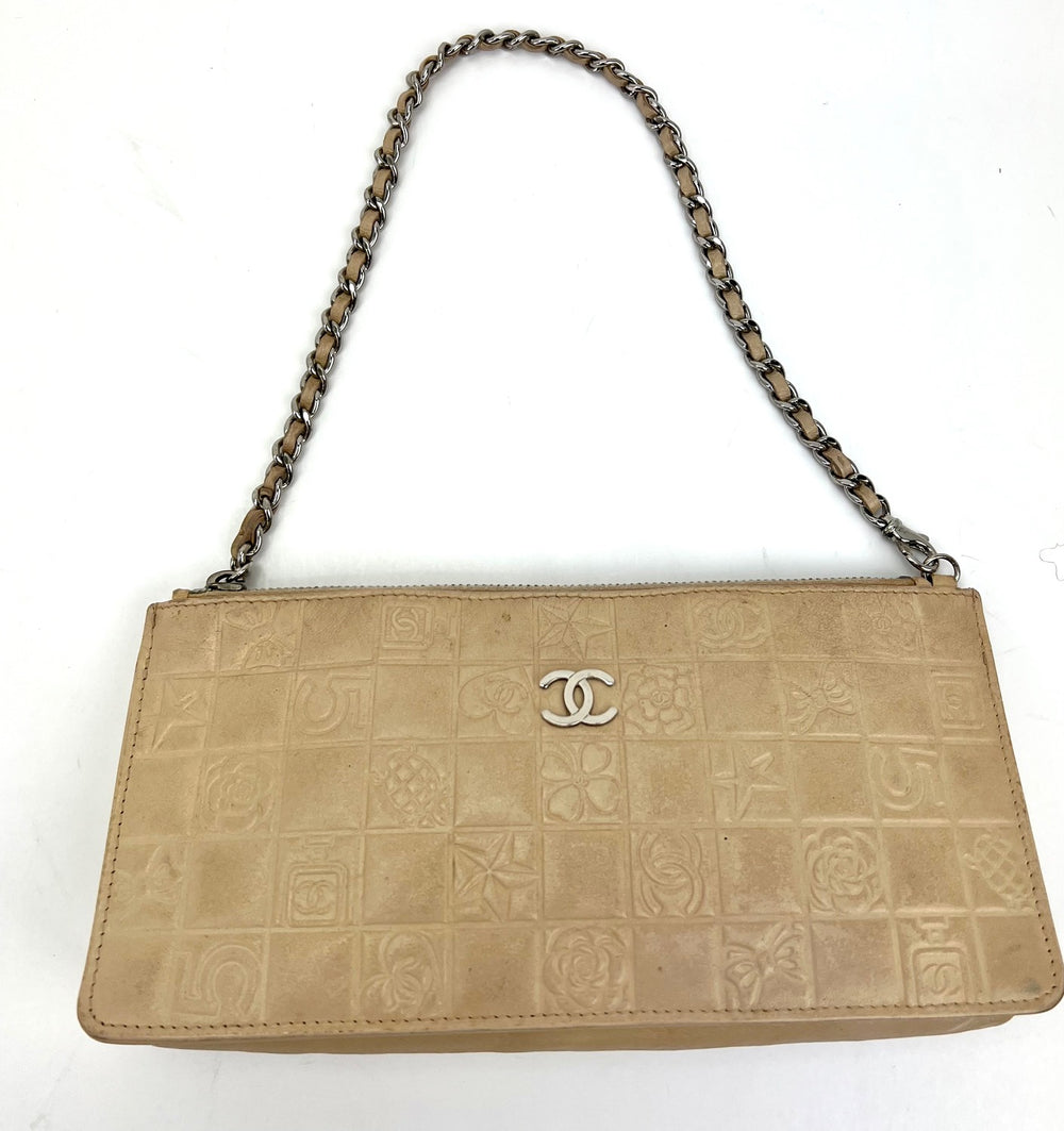CHANEL Bag Lucky Symbols Pochette Quilted Beige Lambskin Shoulder Wristlet  Preowned