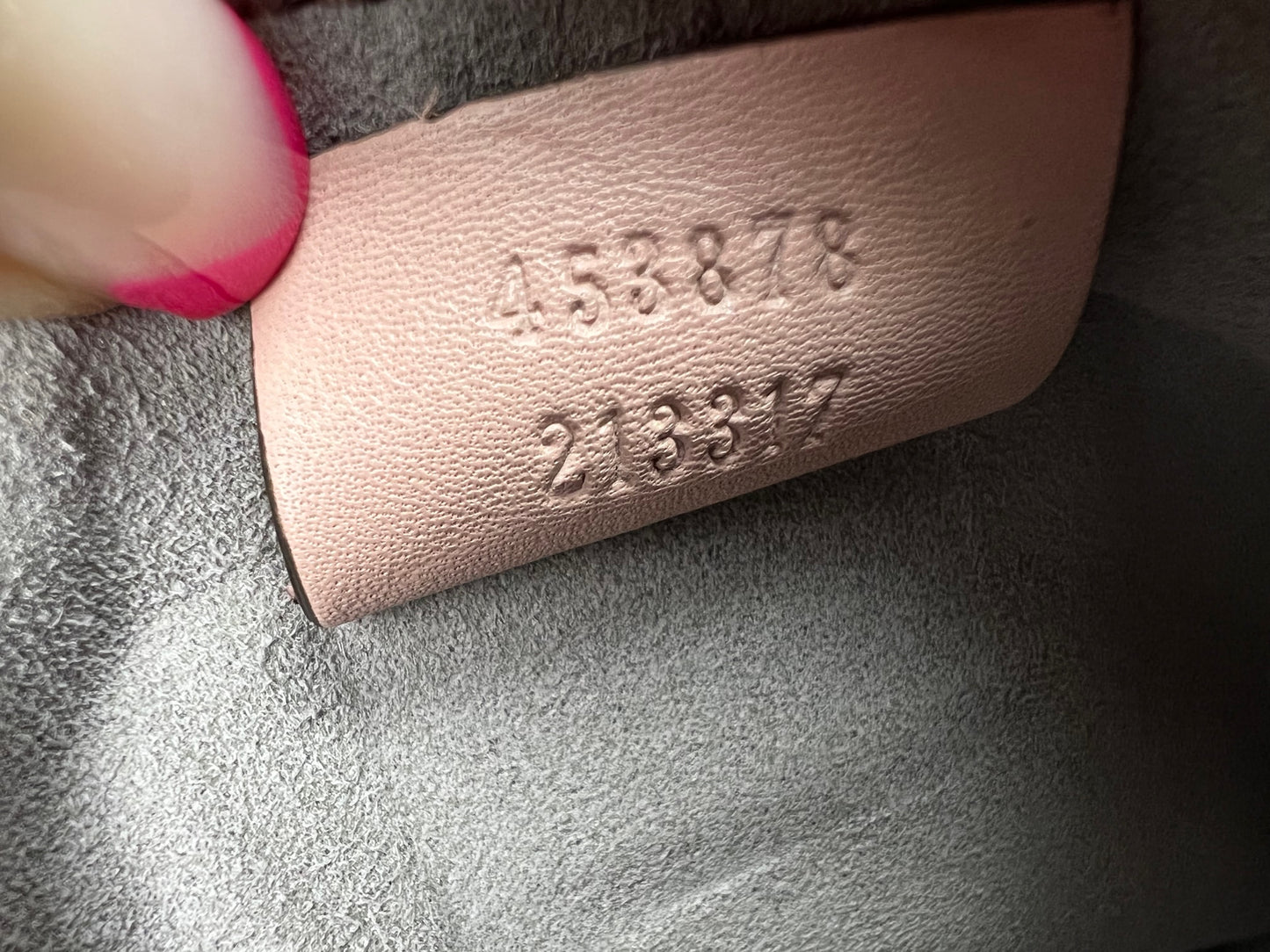 GUCCI Calfskin Matelasse Small GG Marmont Double Zip Shoulder Bag Pink –  Debsluxurycloset