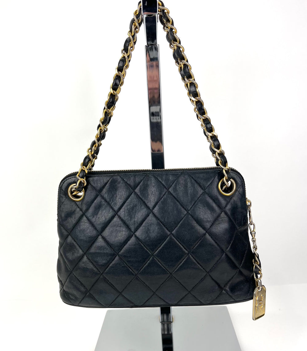 CHANEL Lambskin Quilted Small Top Handle Vanity Case With Chain Black, FASHIONPHILE in 2023