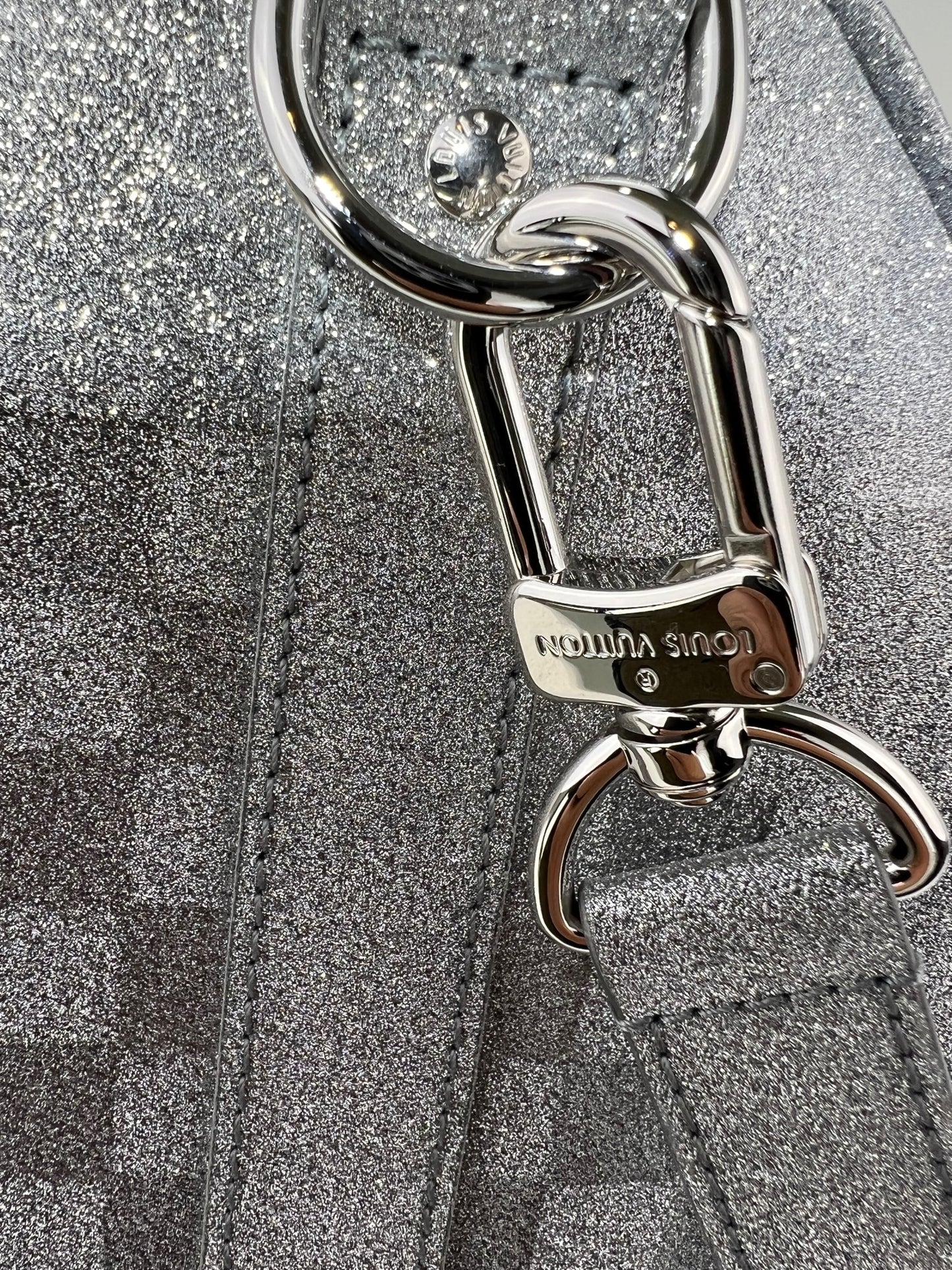 Louis Vuitton Damier Glitter Keepall 50 Bandouliere – DAC