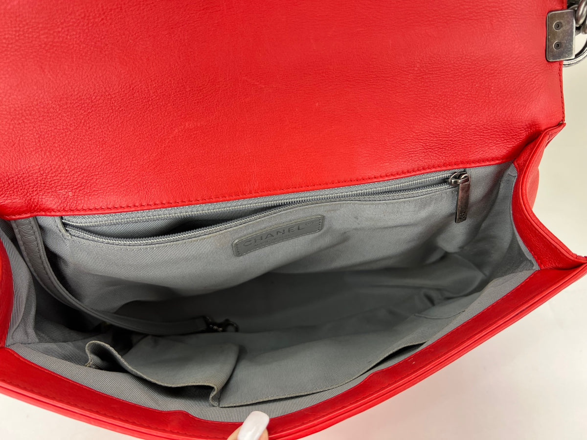 chanel red shoulder bag