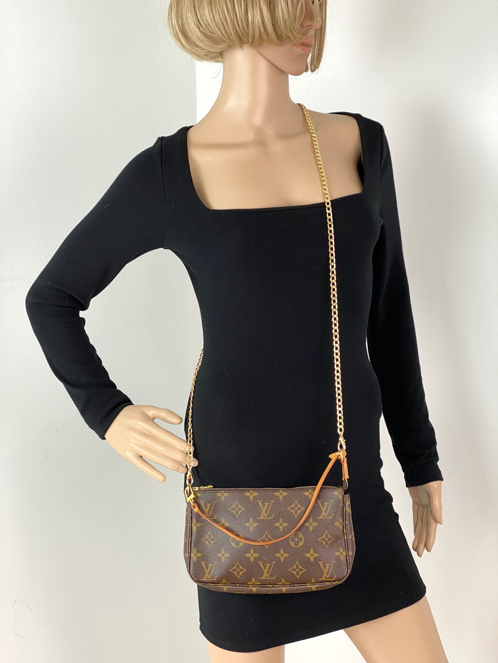 Celine Clutch with Chain or LV Felicie Pochette? : r/handbags