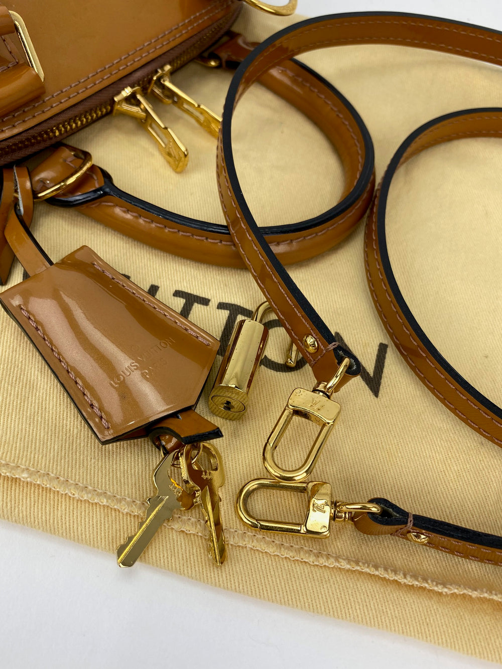 Louis Vuitton Alma Handbag Monogram Vernis mm with Chain Charm [Guaranteed Authentic]