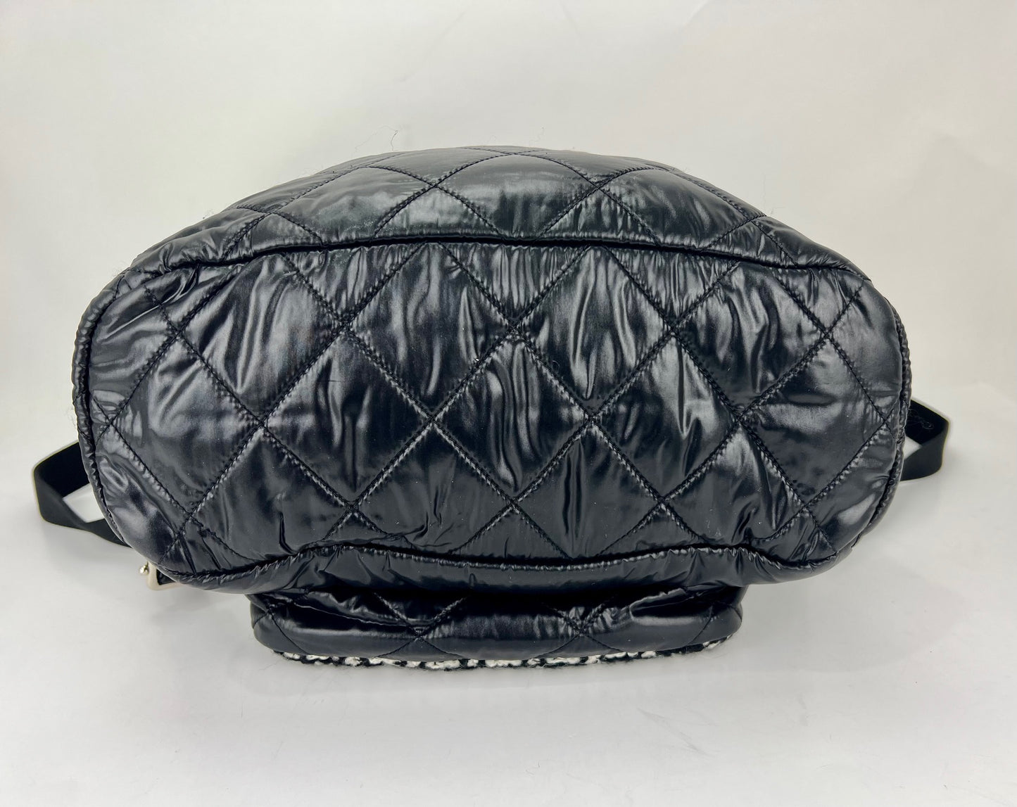 Chanel Pre-owned Tweed Shoulder Bag