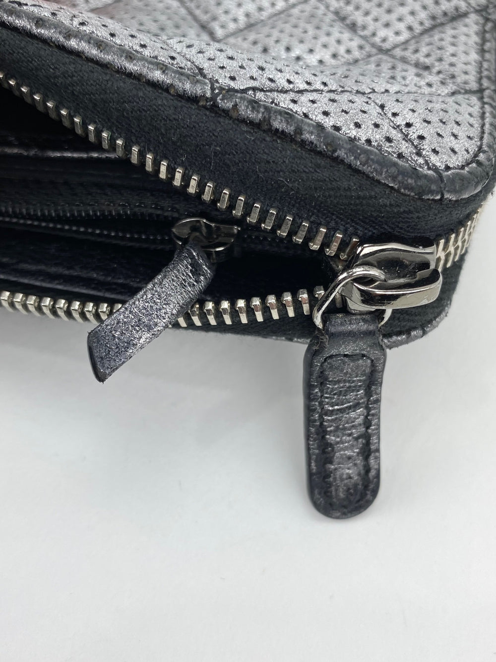 chanel zip clutch wallet