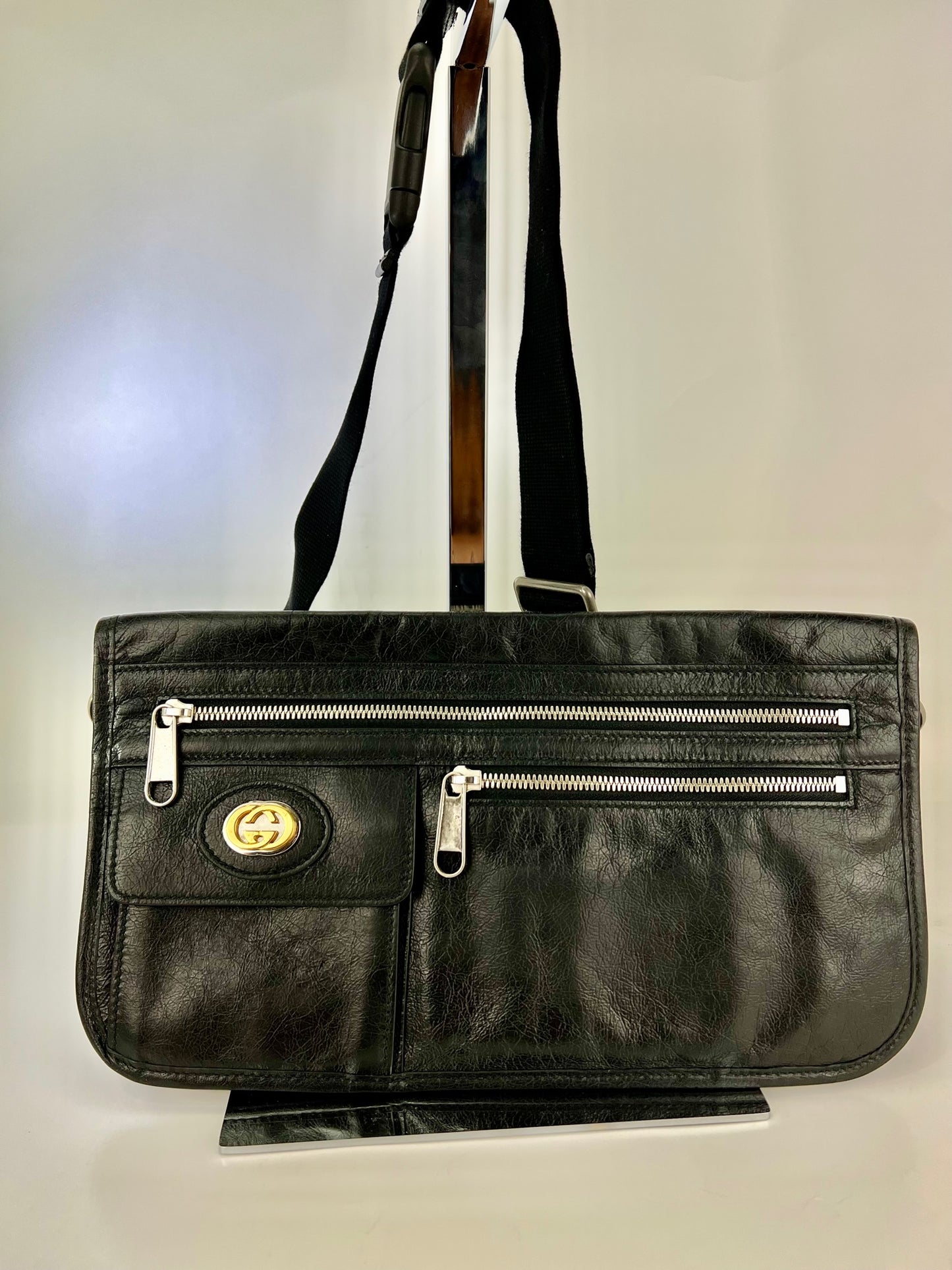 Gucci Grey Leather Medium Interlocking G Top Handle Bag Gucci