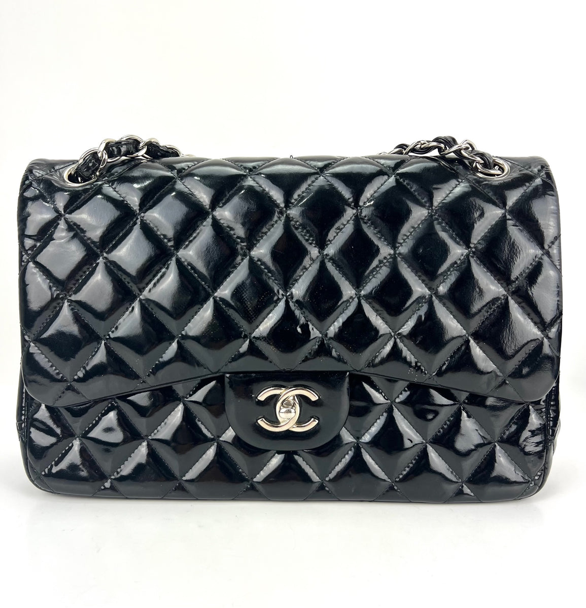 Orijinal İkinci El Chanel Black Quilted Patent Leather Jumbo Classic
