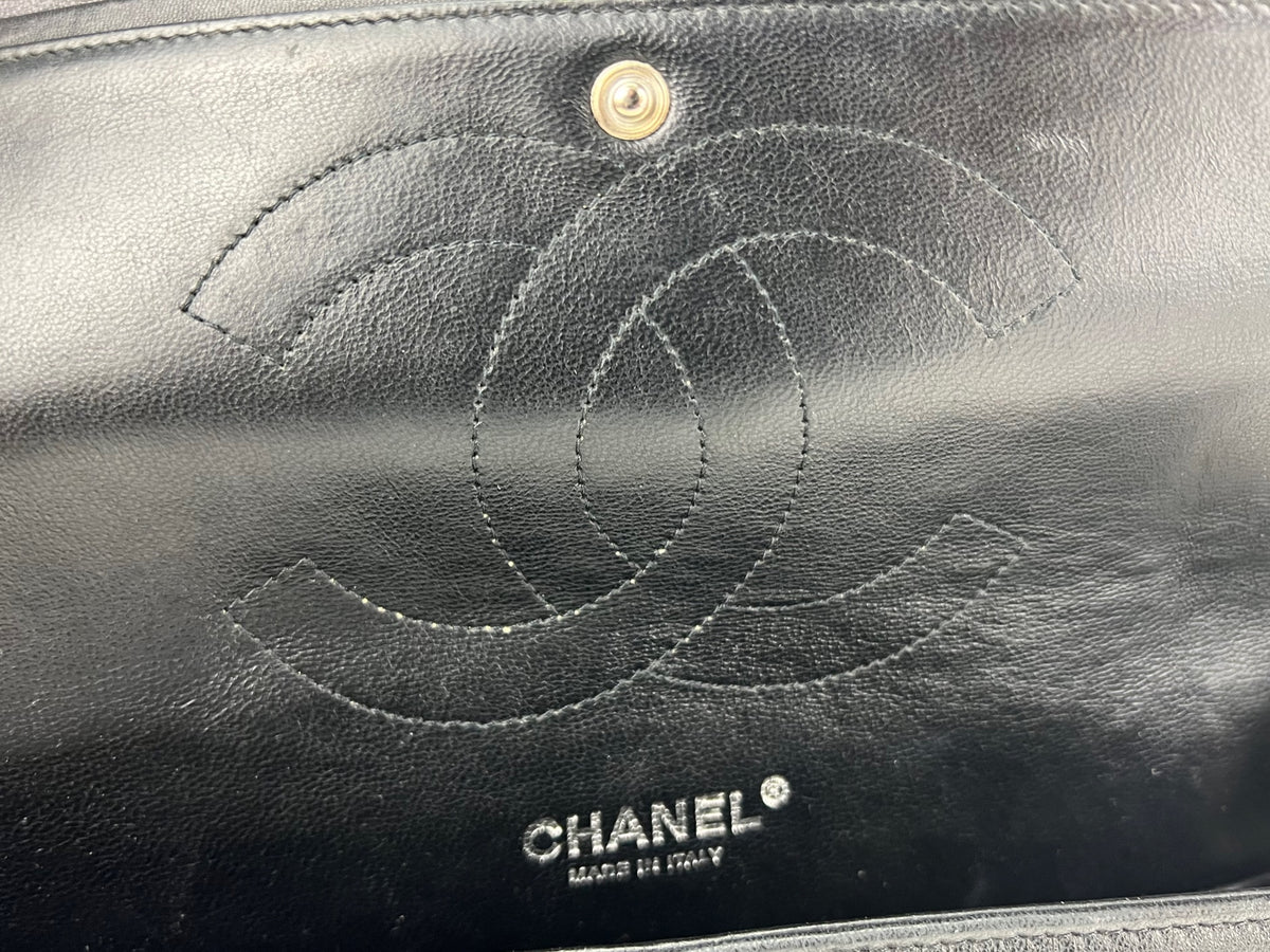 CHANEL Classic Jumbo Double Flap Quilted Black Patent Leather Bag