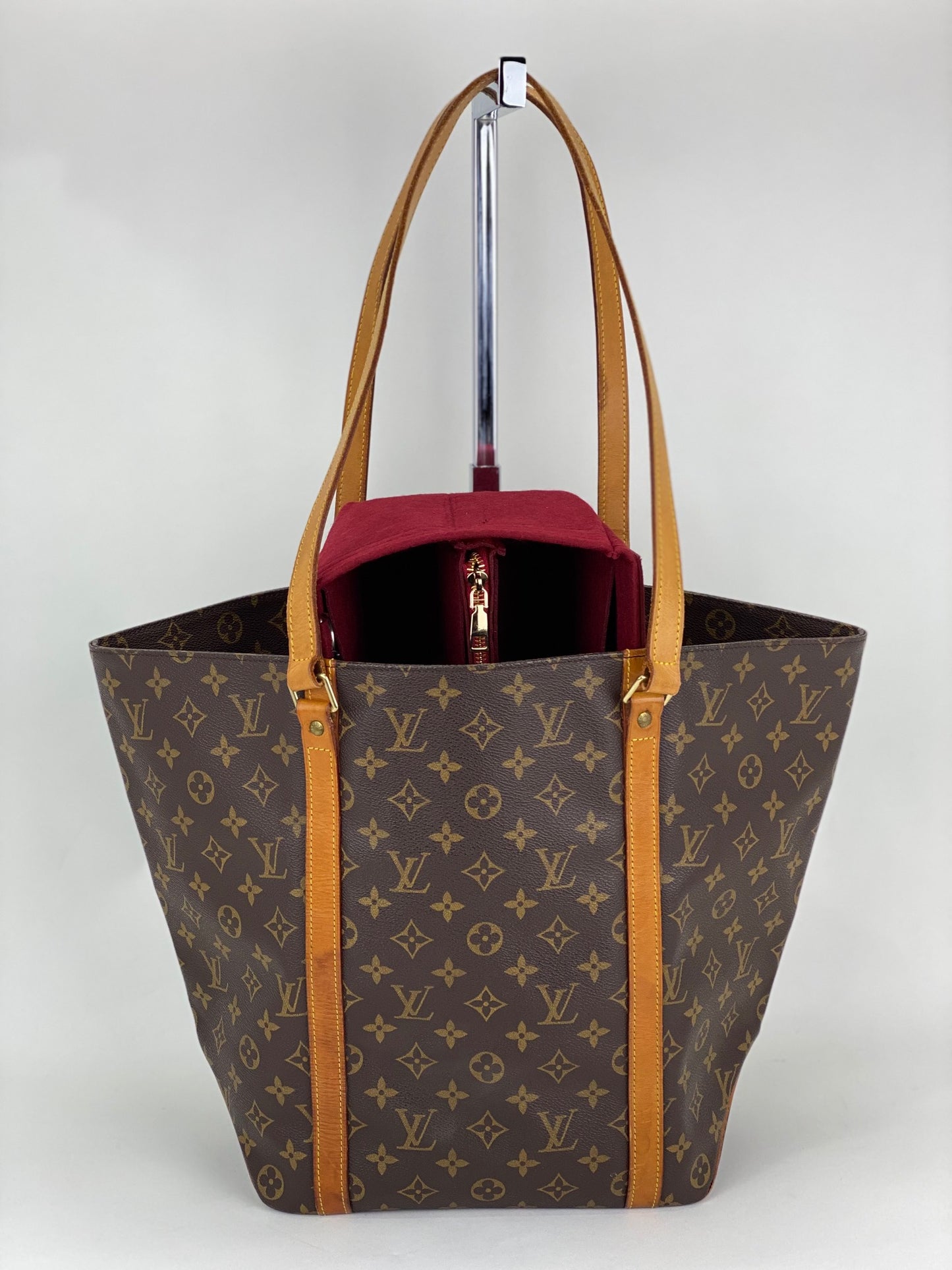 Louis Vuitton Vavin Pm- 6 month review- what's fits- GIVE AWAY