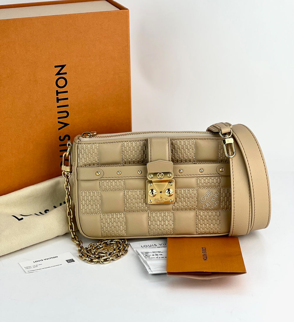 Louis Vuitton Bag Pochette Troca Beige Damier Quilt Lamb Leather
